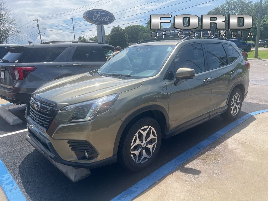 2022 Subaru Forester Premium's photo