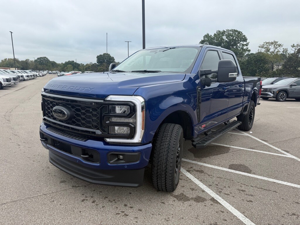 2026 Ford F-250 photo 2