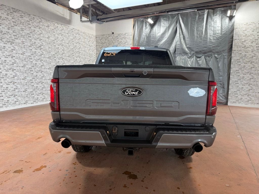 2026 Ford F-150 XLT - Photo 6