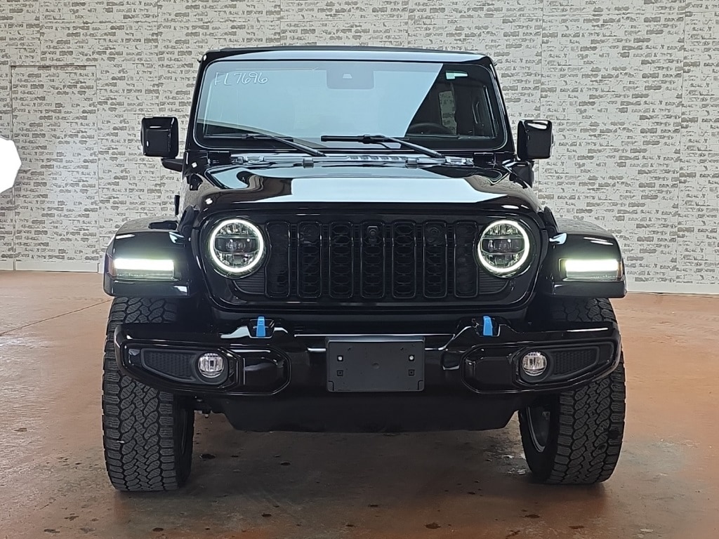 2024 Jeep Wrangler High Altitude 4xe photo 2