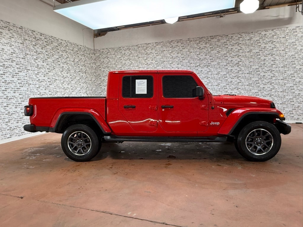 2022 Jeep Gladiator Overland photo 4