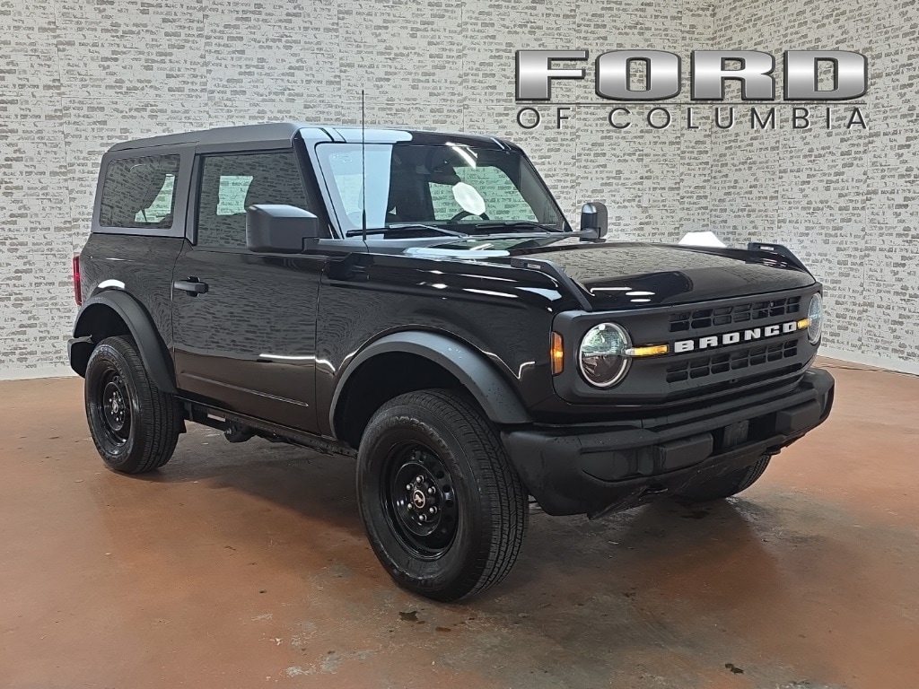 2025 Ford Bronco 2-Door Base's photo