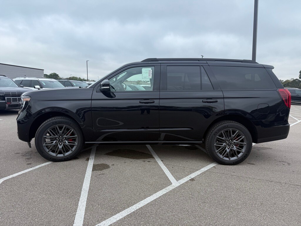 2025 Ford Expedition Platinum photo 2
