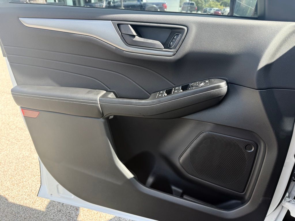 2026 Ford Escape Active - Photo 17