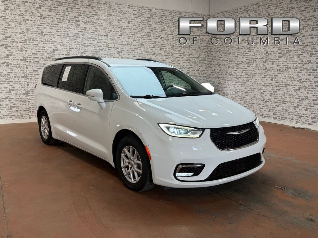Used 2022 Chrysler Pacifica Touring L Minivan/Van