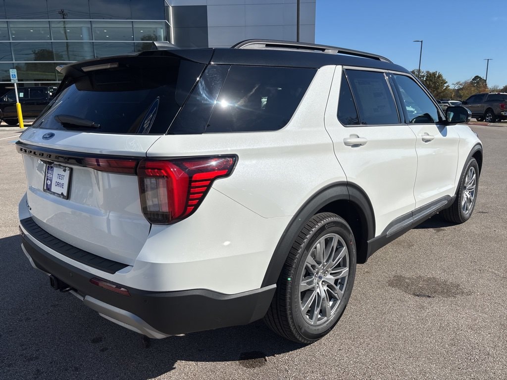 2026 Ford Explorer Platinum - Photo 12