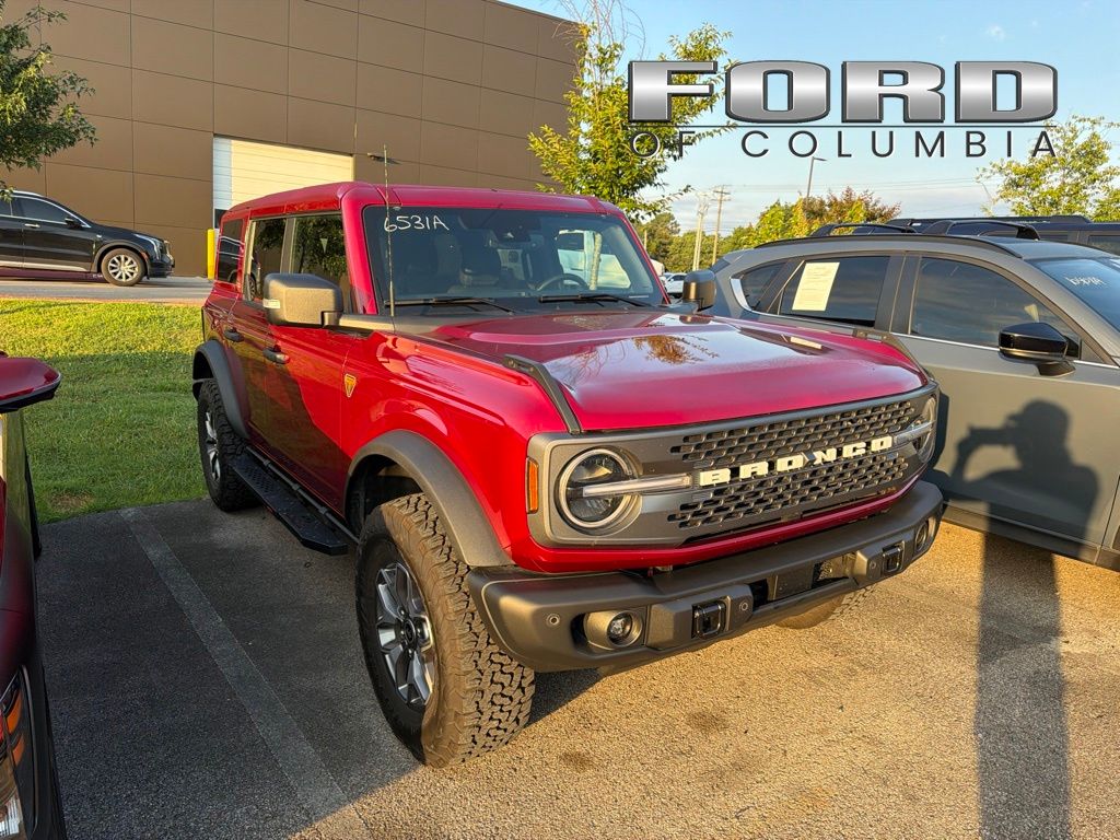 2025 Ford Bronco SUV 