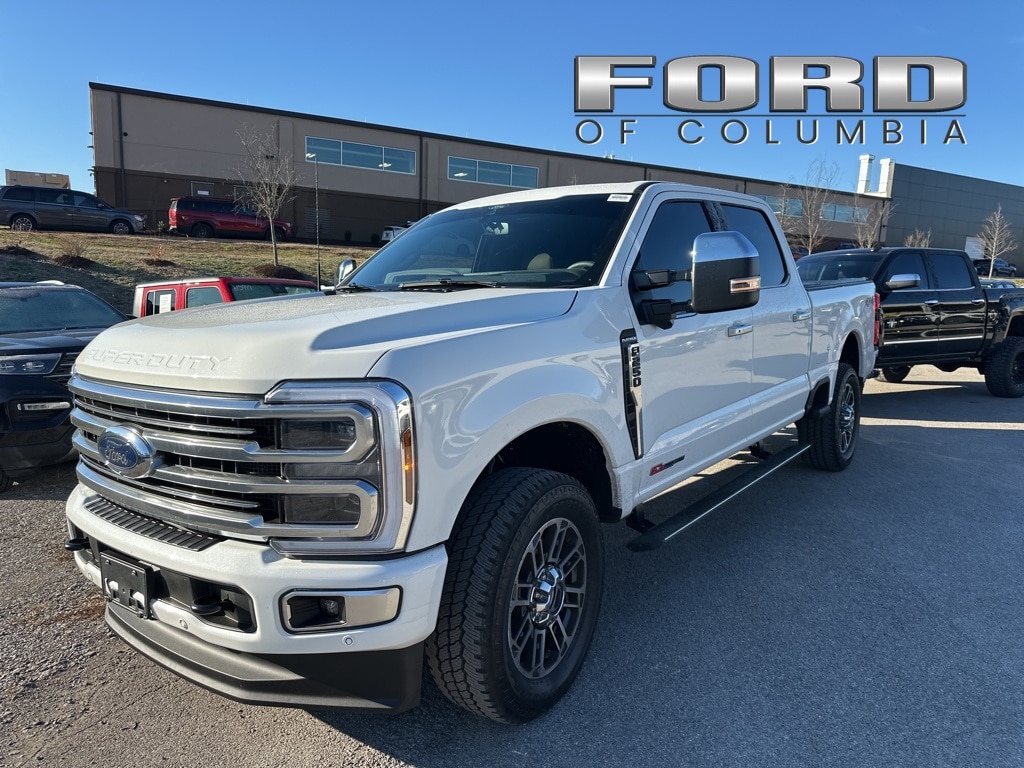 2026 Ford F-250 Super Duty Platinum's photo