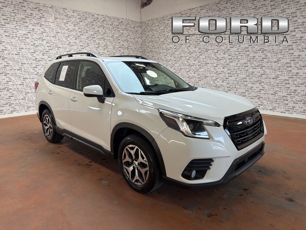 2023 Subaru Forester Premium