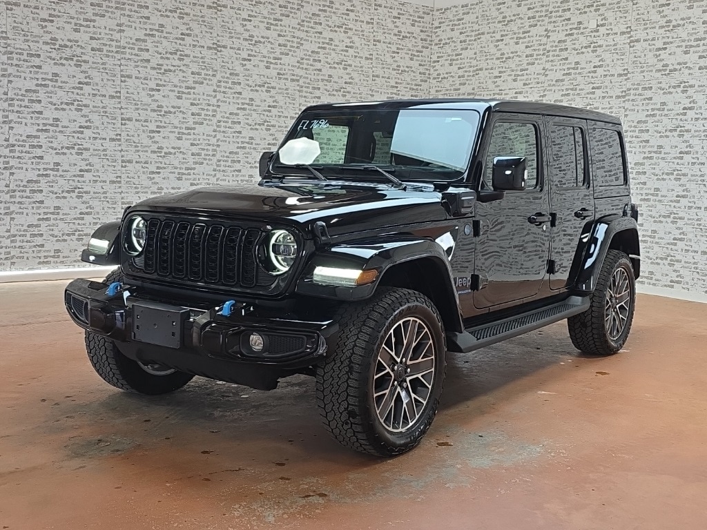 2024 Jeep Wrangler High Altitude 4xe photo 3