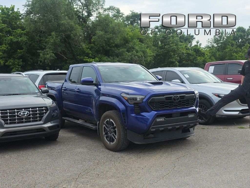 2025 Toyota Tacoma TRD Sport 4x4 Double Cab Long Bed's photo