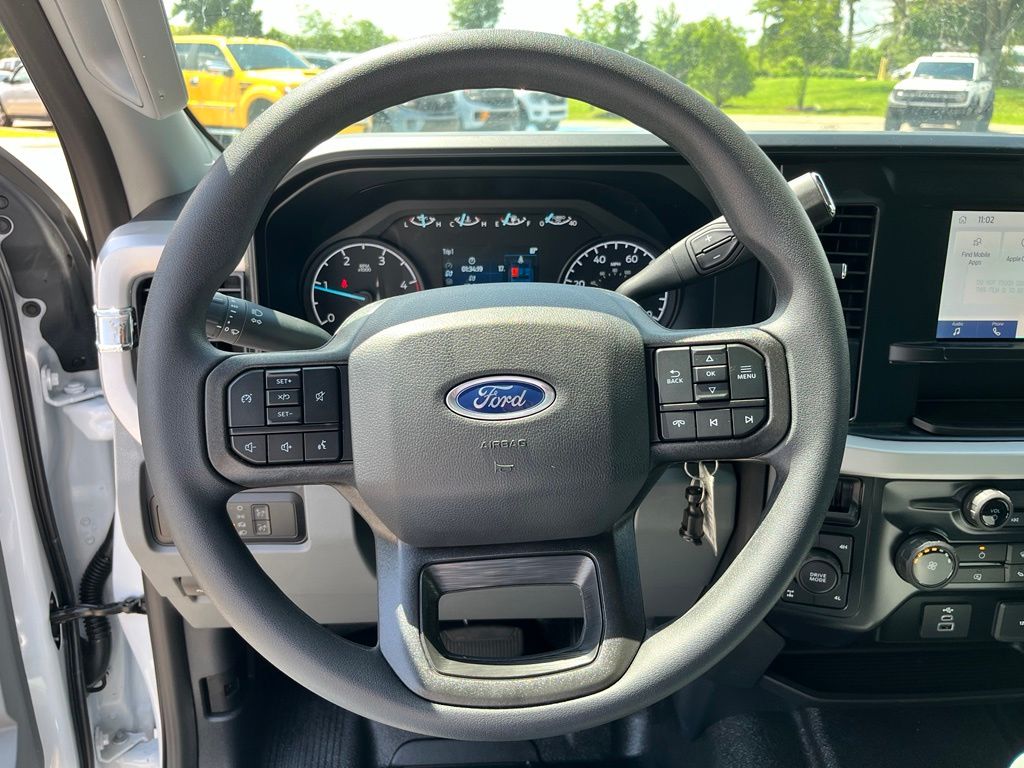 2026 Ford F-250 Super Duty XL - Photo 15
