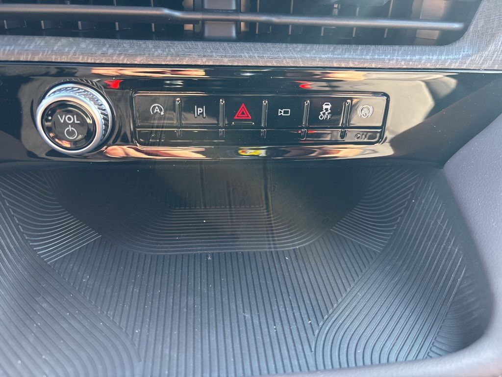 2026 Ford Explorer Platinum - Photo 30