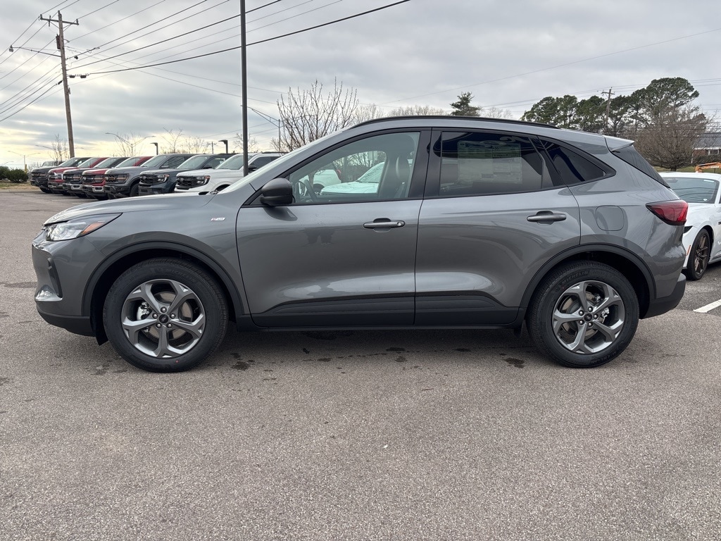 2026 Ford Escape ST-Line photo 4