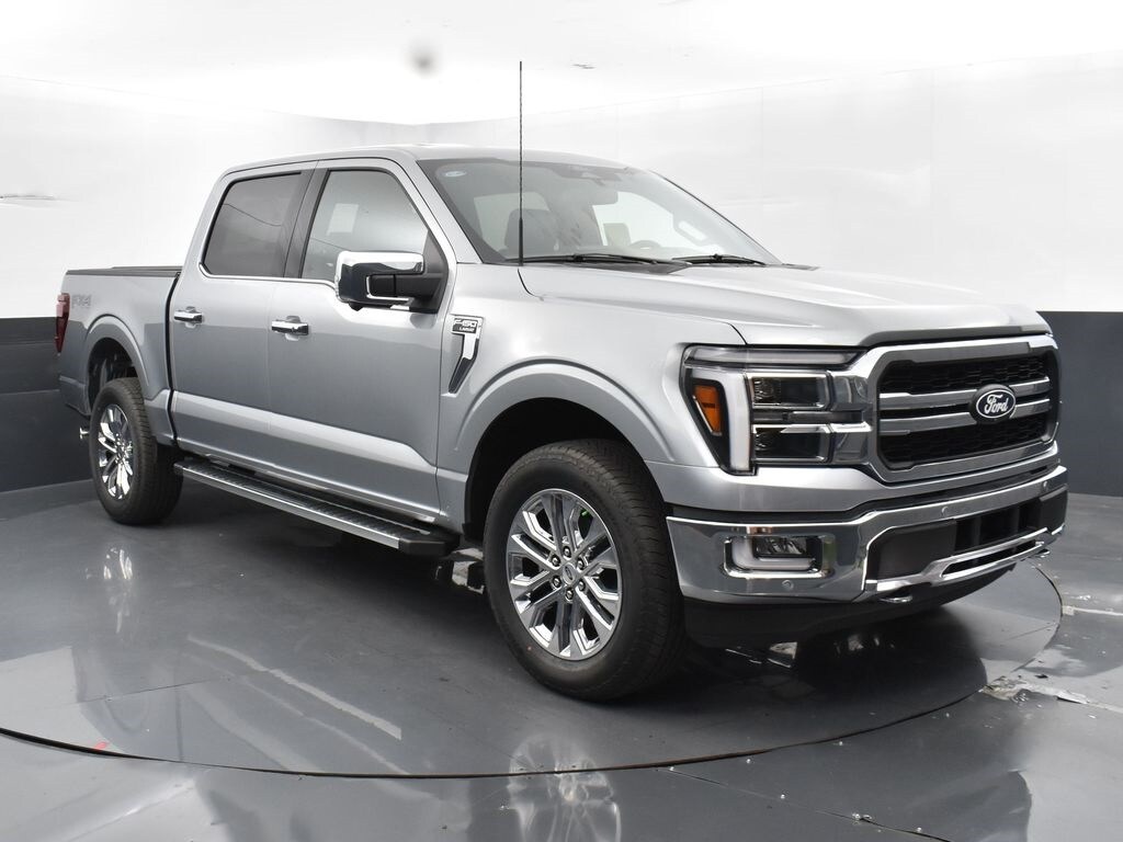 2024 Ford F-150 Lariat photo 2