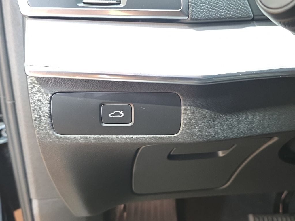 2024 Volvo XC90 Core - Photo 26