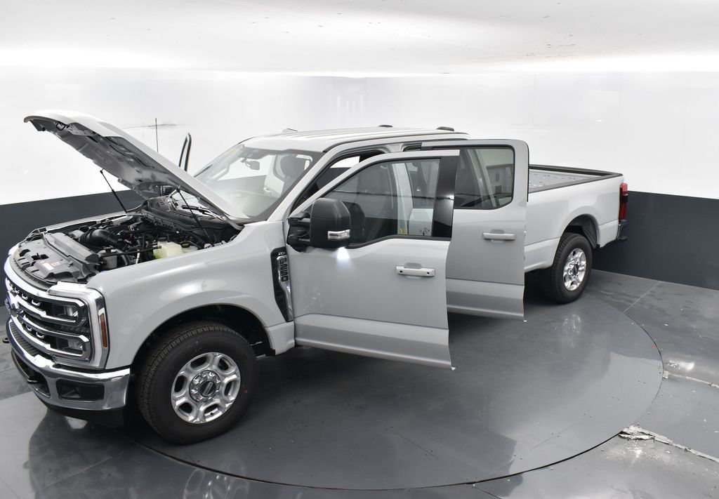2026 Ford F-250 Super Duty XLT - Photo 37