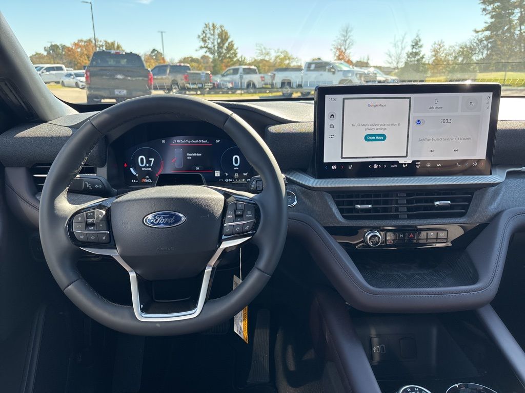 2026 Ford Explorer Platinum - Photo 17