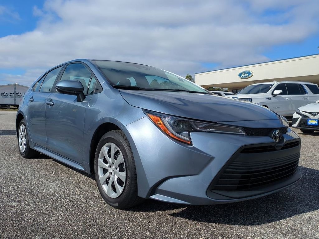 Used 2024 Toyota Corolla LE Sedan