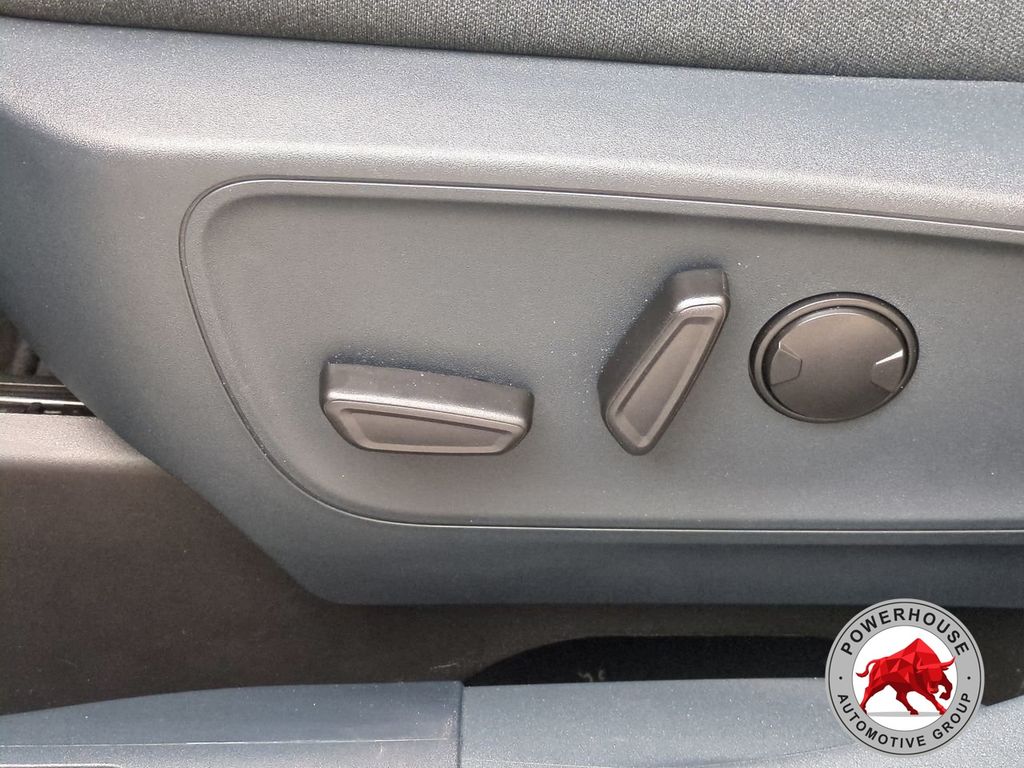 2025 Ford Maverick XLT - Photo 23