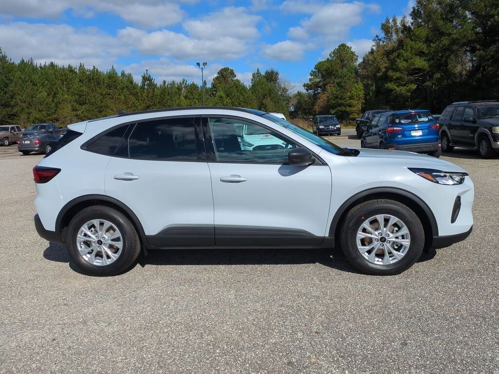 New 2025 Ford Escape Active SUV