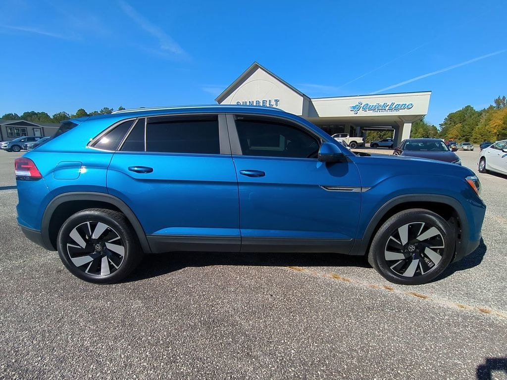 Used 2024 Volkswagen Atlas Cross Sport 2.0T SE w/Technology SUV