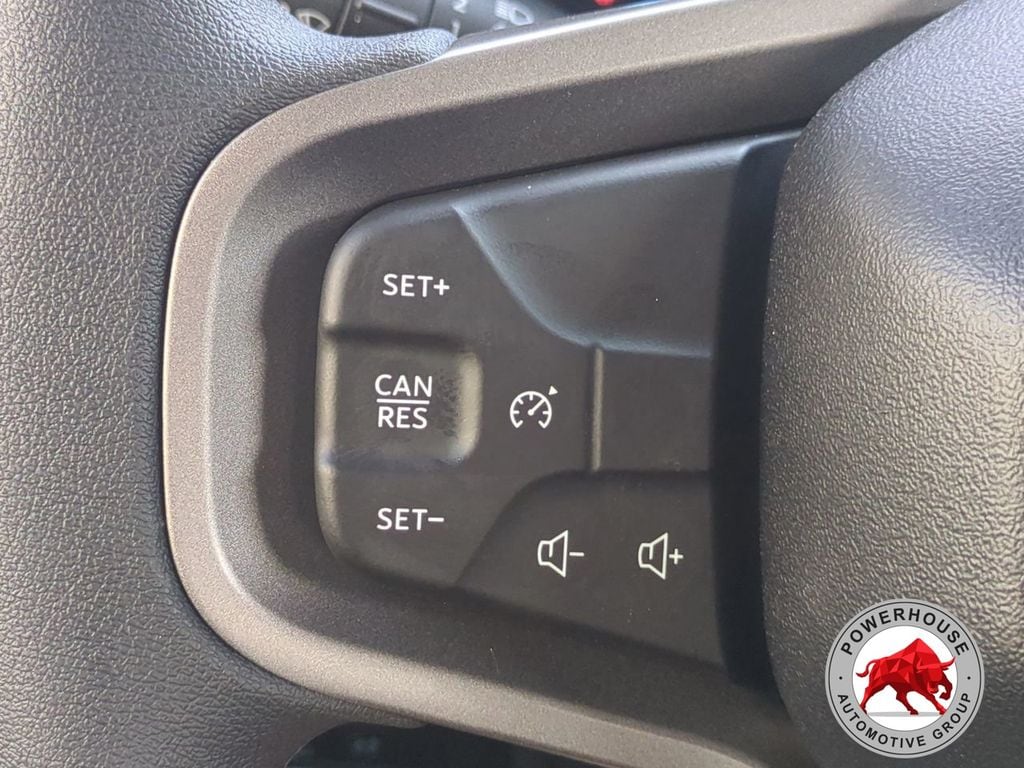 2025 Ford Bronco 4-Door Base - Photo 27