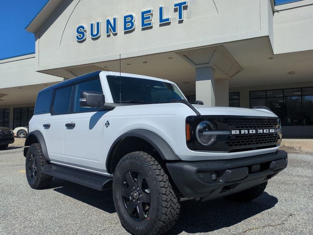 New 2025 Ford Bronco Outer Banks SUV