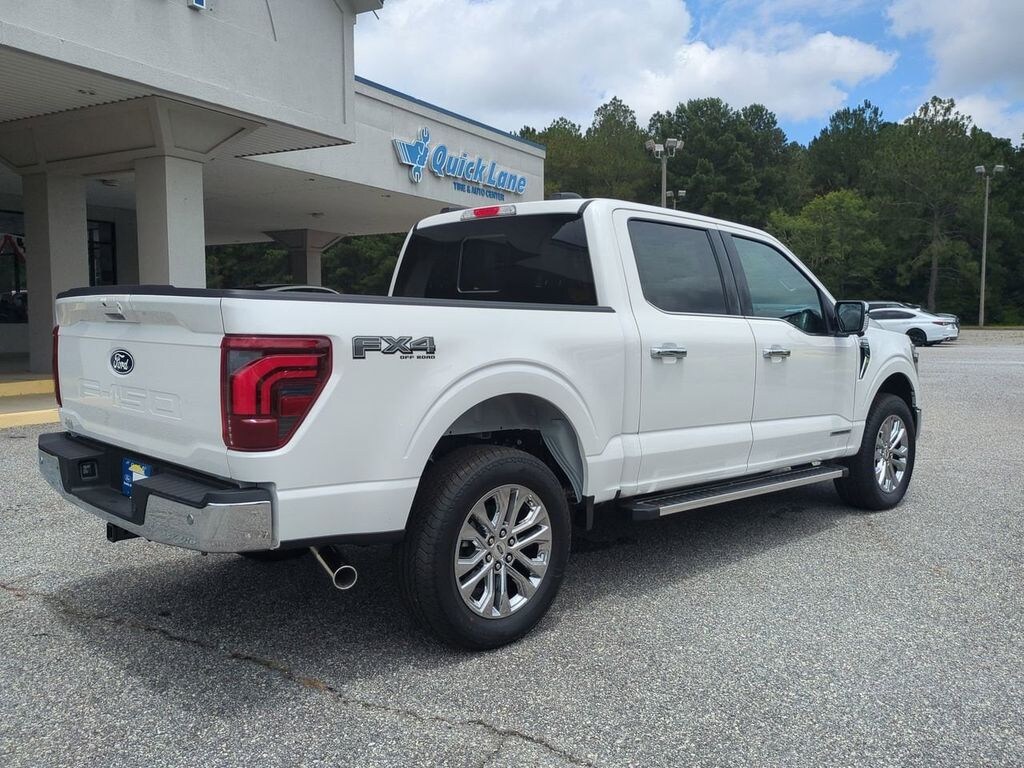 New 2025 Ford F-150 Lariat Truck