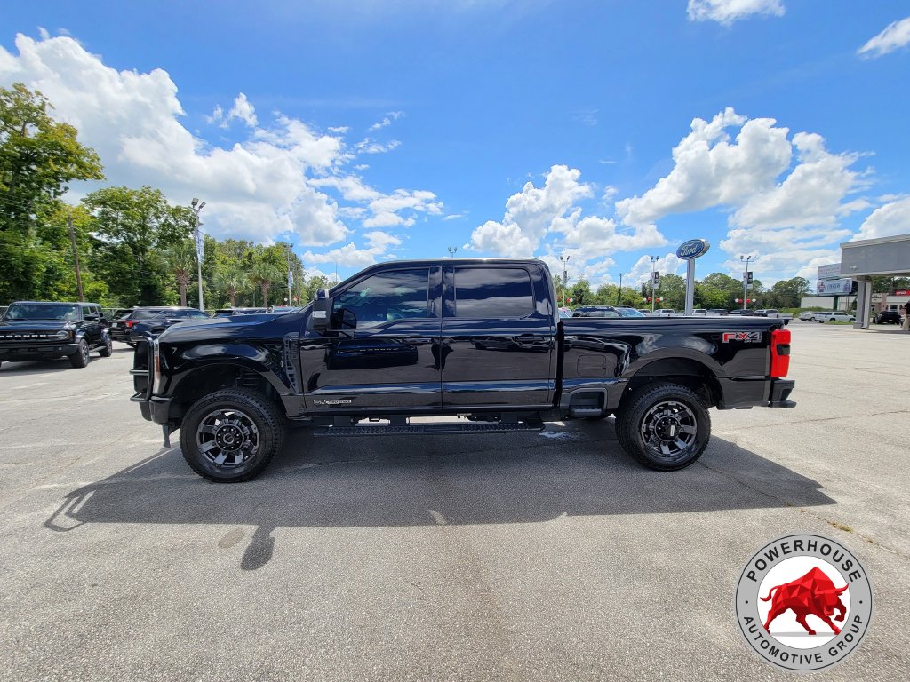 Used 2024 Ford F-250SD Lariat Truck