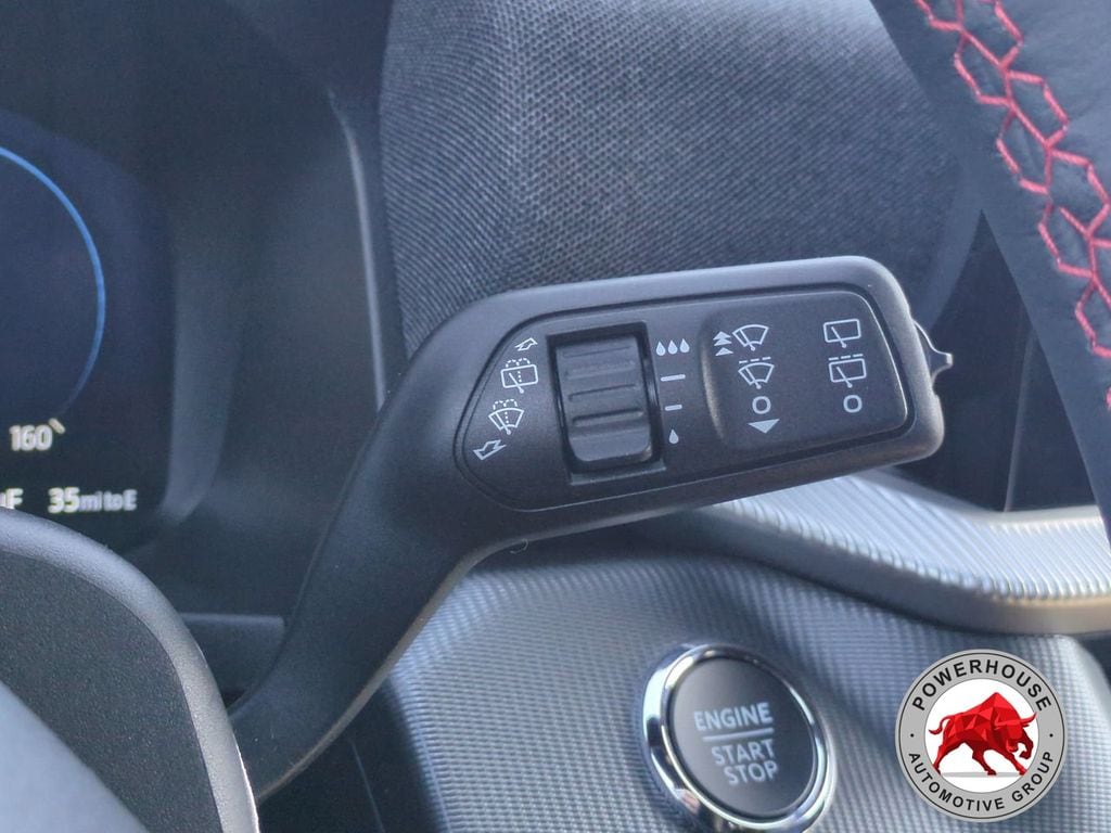 2026 Ford Explorer ST-Line - Photo 31