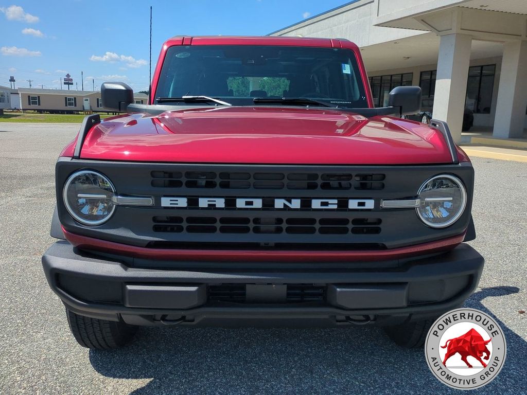 2025 Ford Bronco 4-Door Base - Photo 11