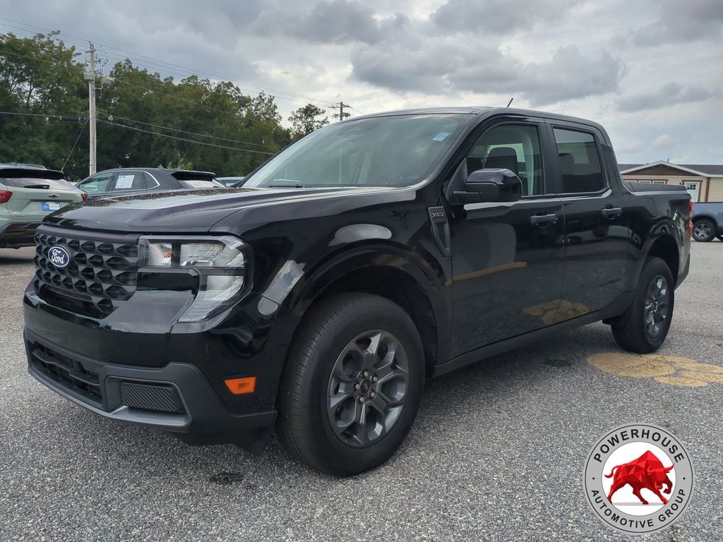 2025 Ford Maverick XLT - Photo 10