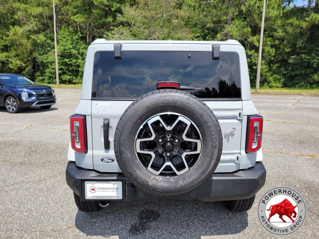 New 2026 Ford Bronco Outer Banks SUV
