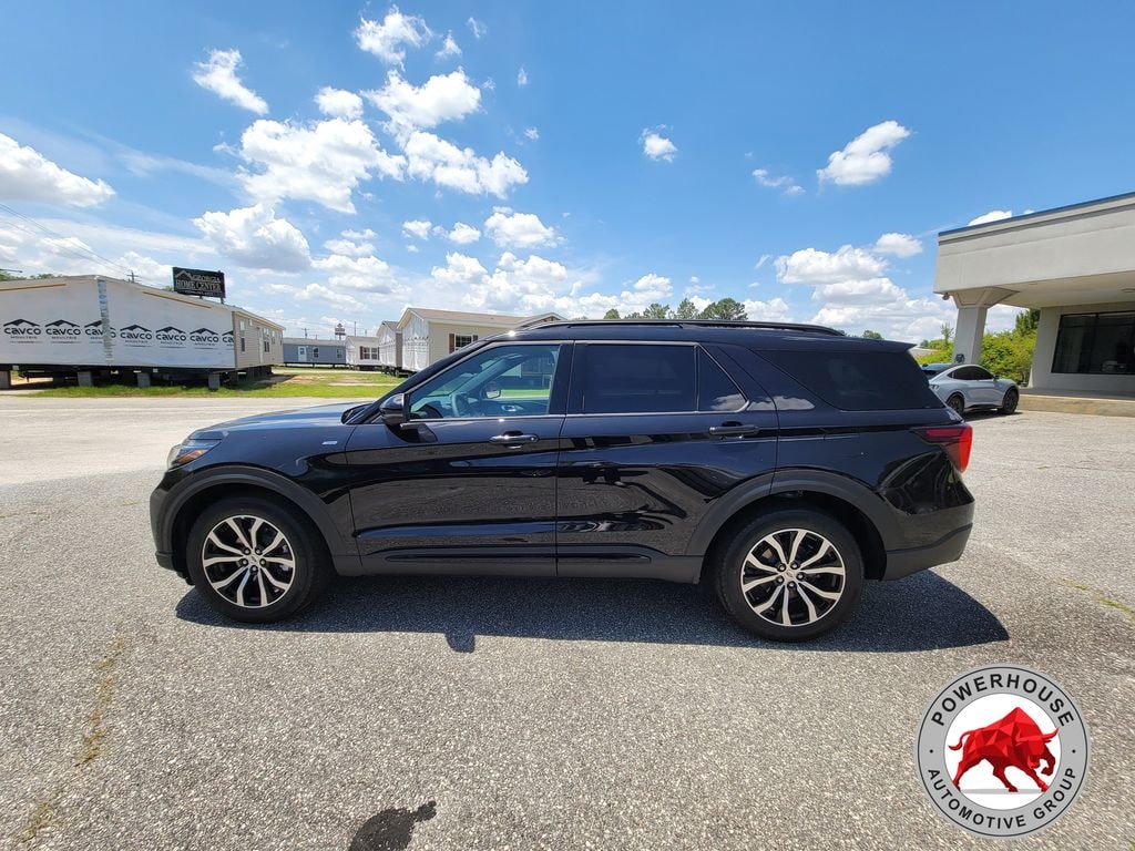 New 2026 Ford Explorer ST-Line SUV