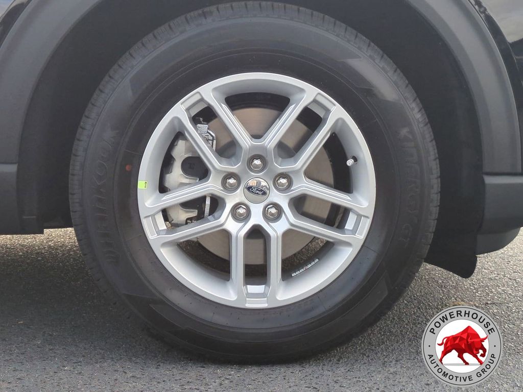 2026 Ford Explorer Active - Photo 12