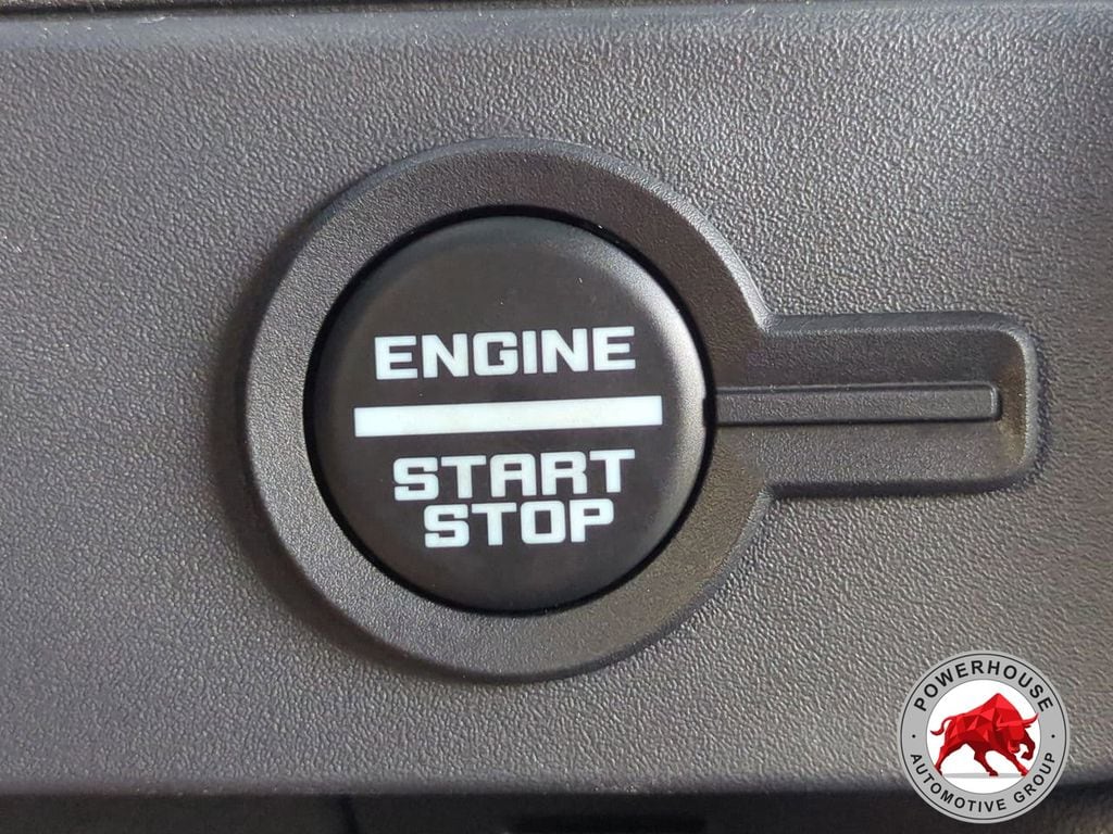 2025 Ford Bronco 4-Door Base - Photo 32