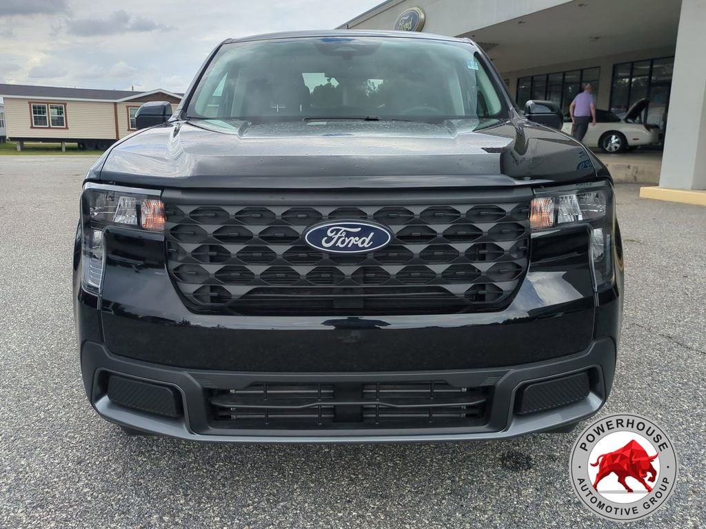 2025 Ford Maverick XLT - Photo 11