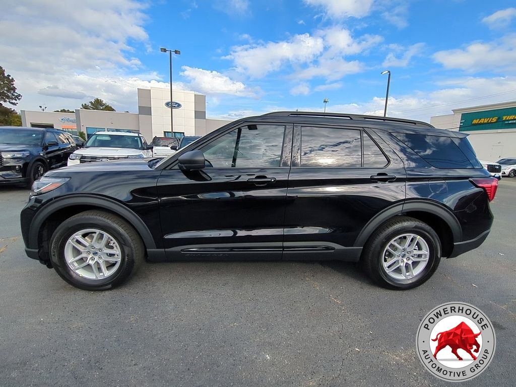 2026 Ford Explorer Active - Photo 8