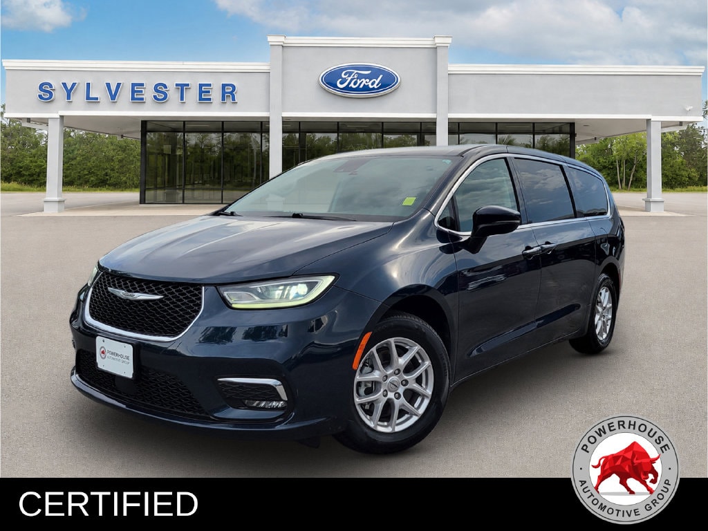 Certified 2023 Chrysler Pacifica Touring L Minivan/Van