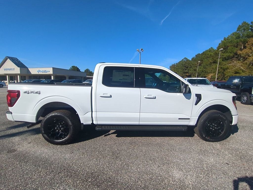 New 2025 Ford F-150 XLT Truck