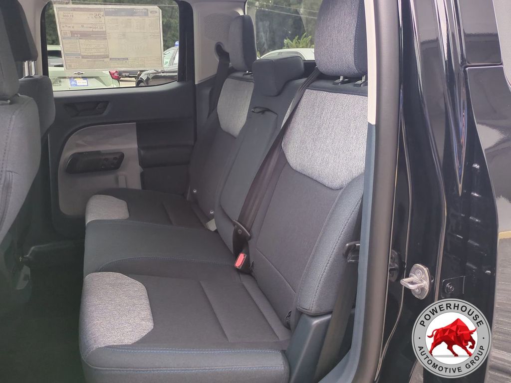 2025 Ford Maverick XLT - Photo 16