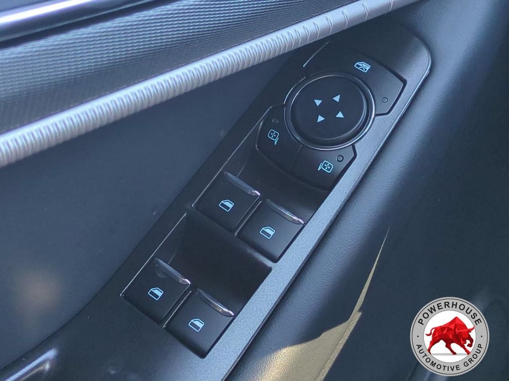 2026 Ford Explorer ST-Line - Photo 27