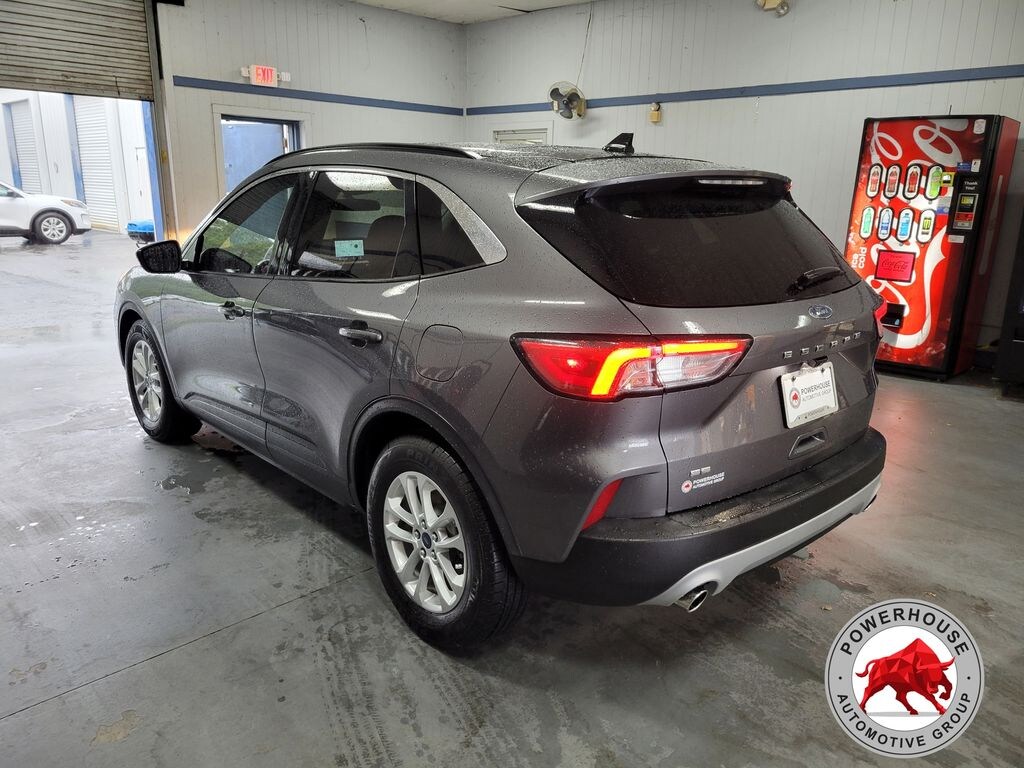 Used 2022 Ford Escape SE SUV
