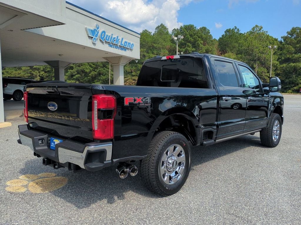 New 2026 Ford F-250SD Lariat Truck