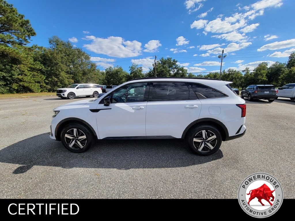 Certified 2022 Kia Sorento S SUV