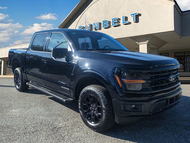 2025 Ford F-150 XLT's photo