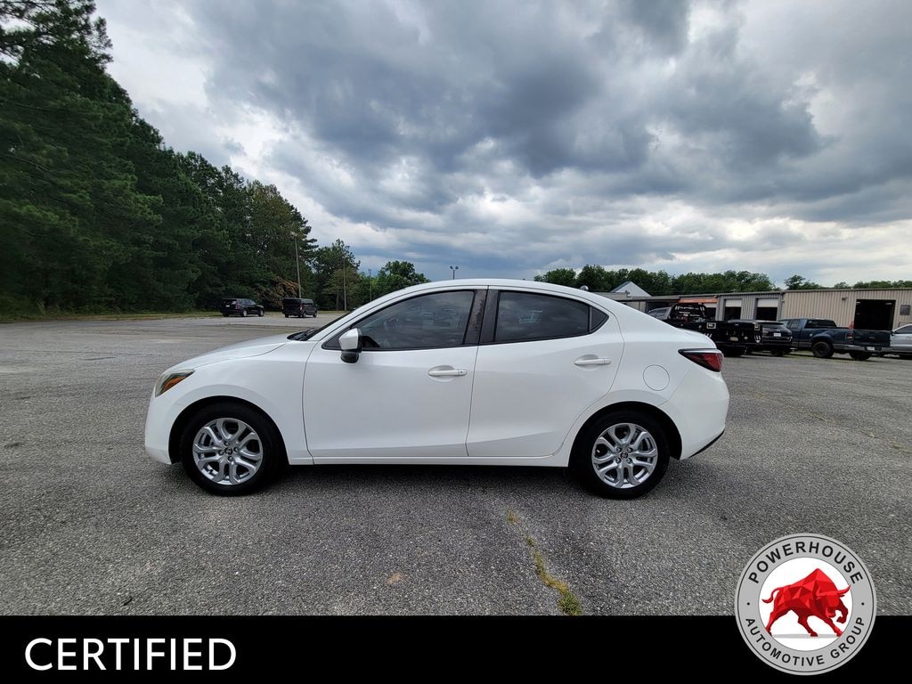 Certified 2018 Toyota Yaris iA Base Sedan