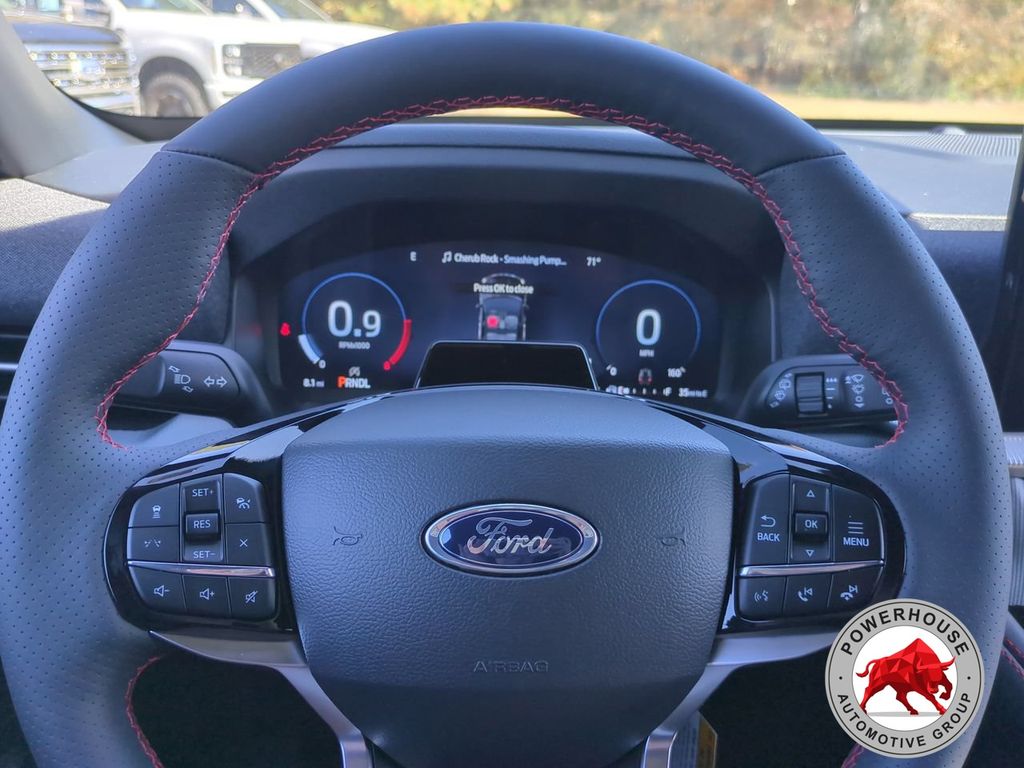 2026 Ford Explorer ST-Line - Photo 32