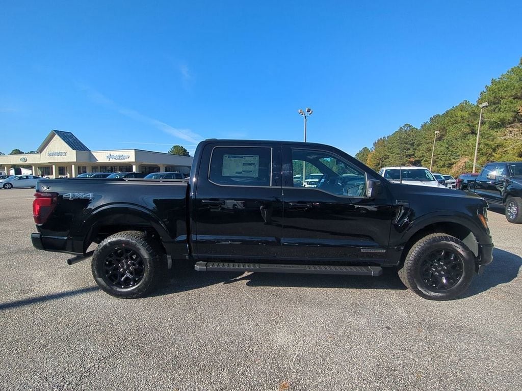 New 2025 Ford F-150 XLT Truck